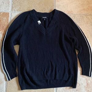 NWT Express V-Neck Boyfriend Sweater Women’s S Longline Tennis Preppy Y2K 90’s
